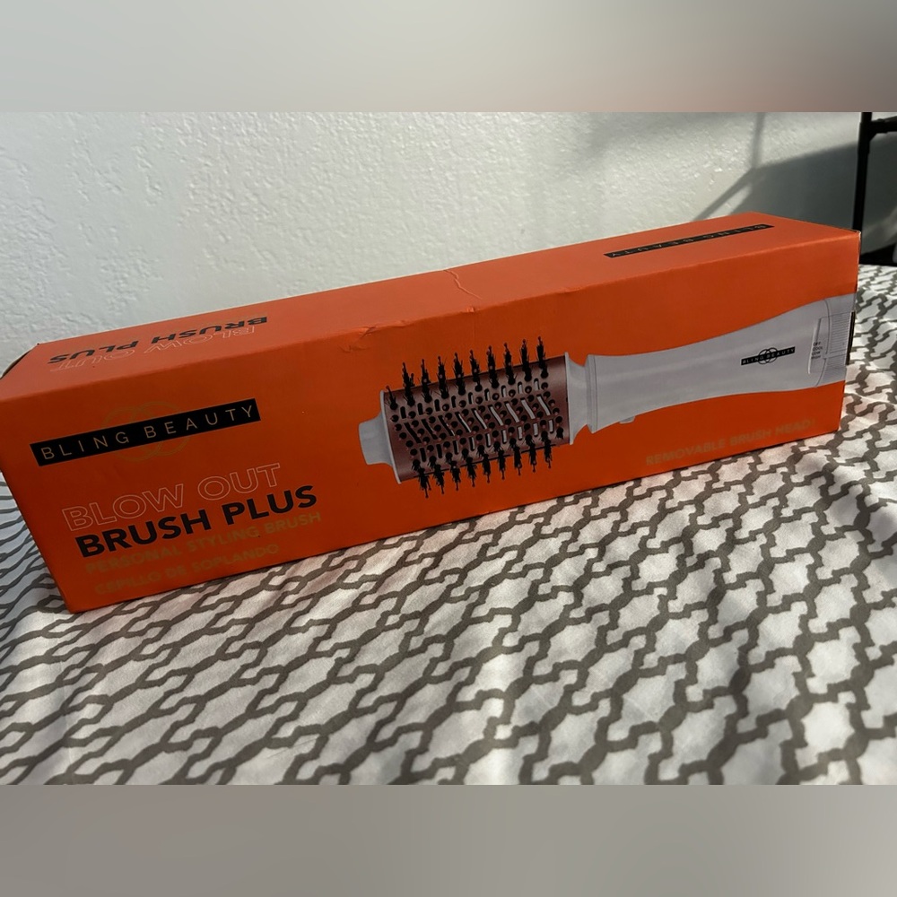 Blow Out Brush New In box